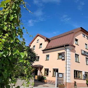 Edelweiß Hotel